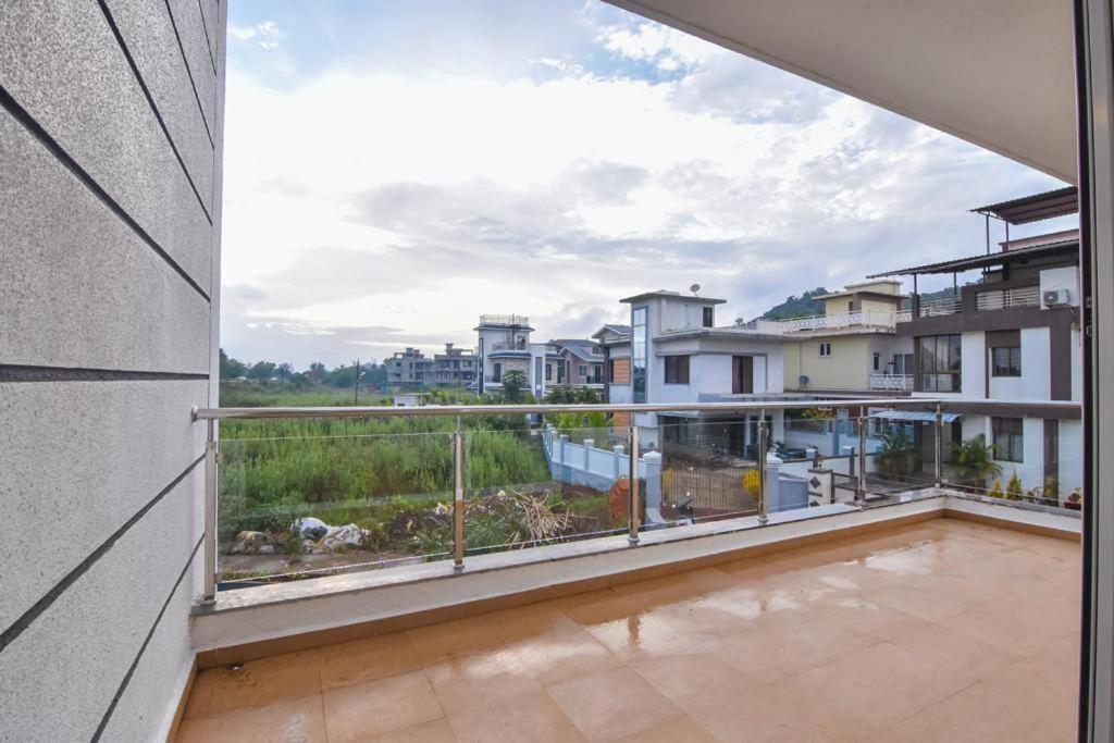 Royal Paradise Villa Lonavala Exteriör bild